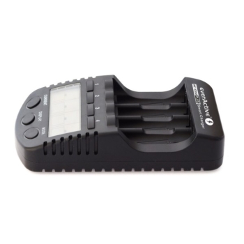 Ładowarka baterii PRO everActive NC-1000 wyświetla