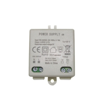 Zasilacz CC plastik  700mA    6W    3-8V