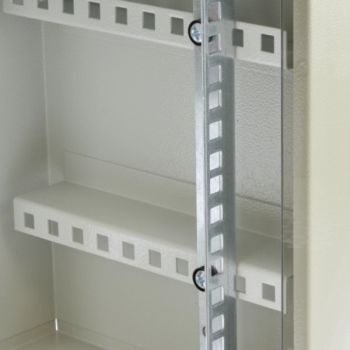 Szafa rack 19